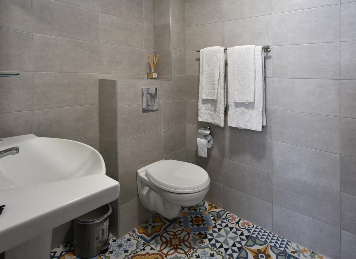 Villa Holiday Balchik Bagian luar foto