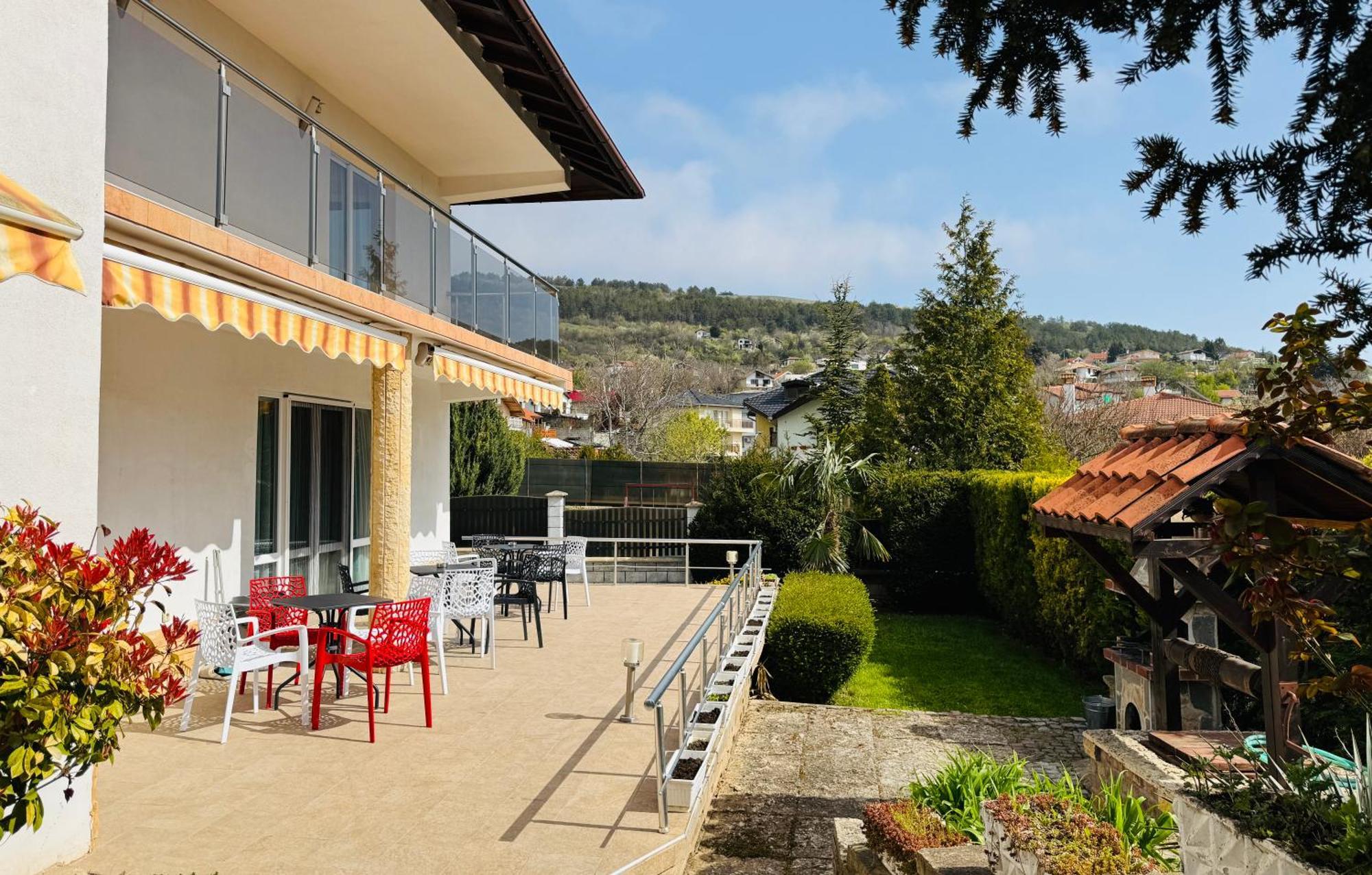 Villa Holiday Balchik Bagian luar foto